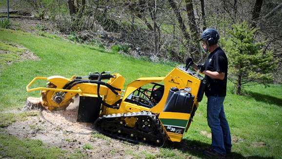 Vermeer SC30TX Stump Grinder - Asheville, NC - Rent All Inc